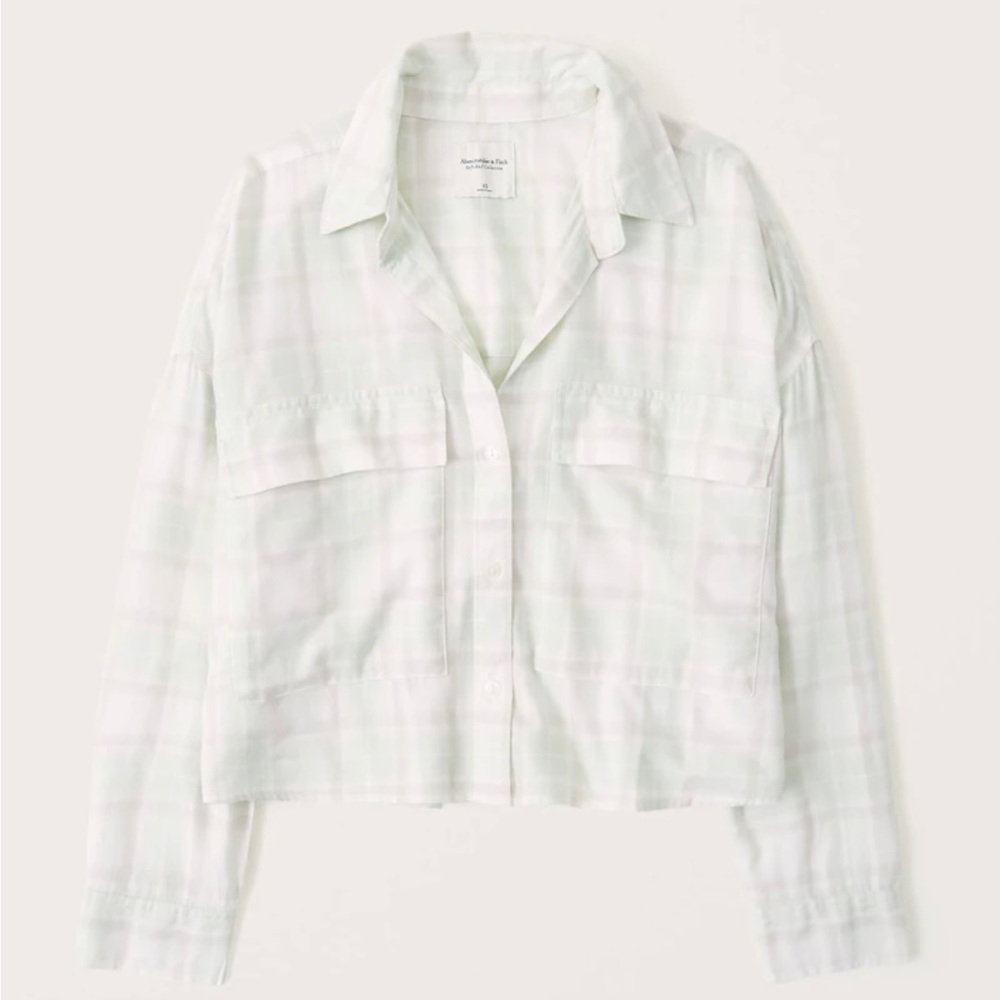 Abercrombie Cropped Flannel Button-Up Shirt